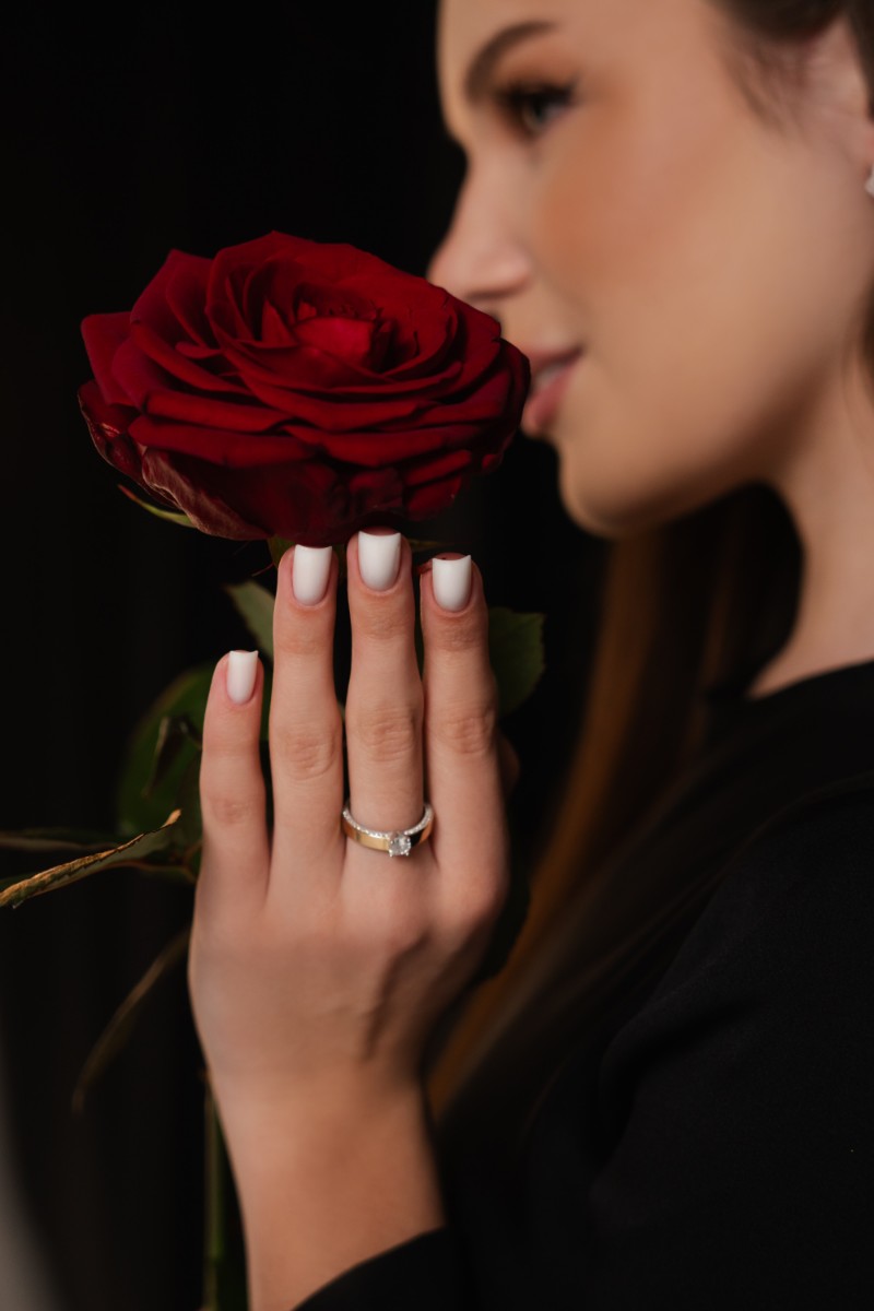 PIERŚCIONEK SREBRNY ZE ZŁOTEM I CYRKONIAMI 1086.10 - SIZ - LUX zdjęcie 2